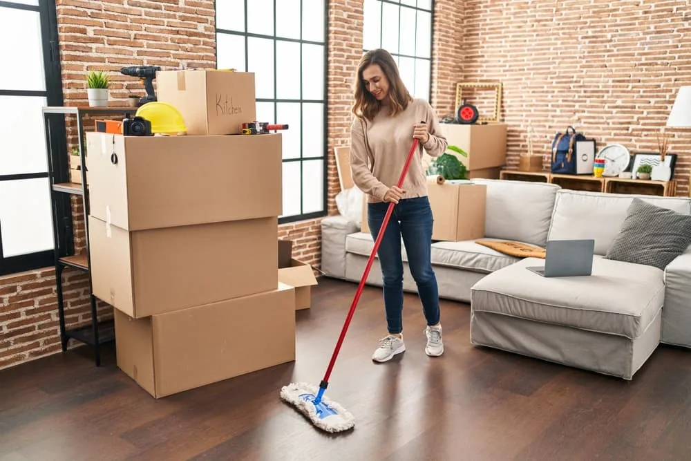 8 Ways to Streamline Your Move-In Cleaning