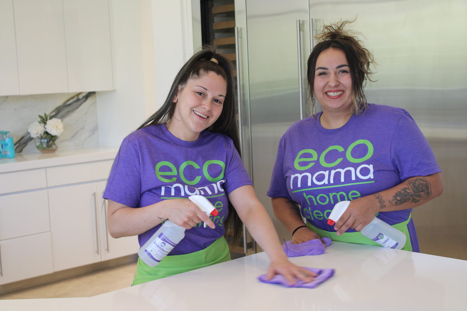Empty Scottsdale home cleaned top to bottom by Eco Mama for move-out